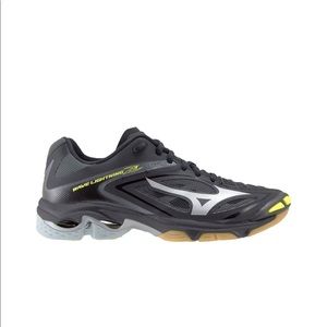Mizuno Women’s Wave Lightning Z3 Volleyball Shoes